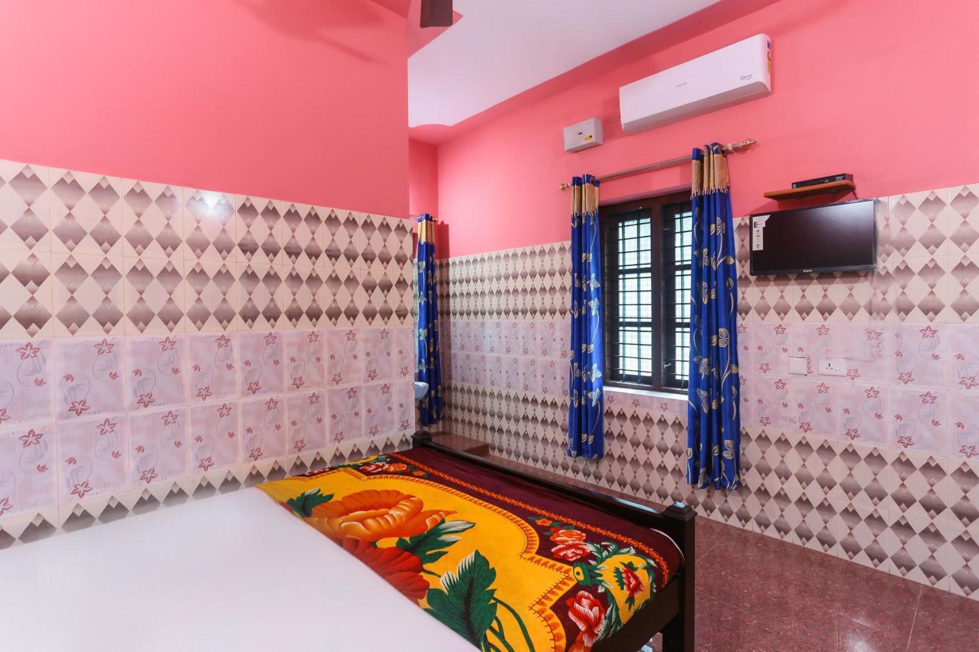 Hotel O Sree Bhadra Tourist Home Kollam Exteriér fotografie